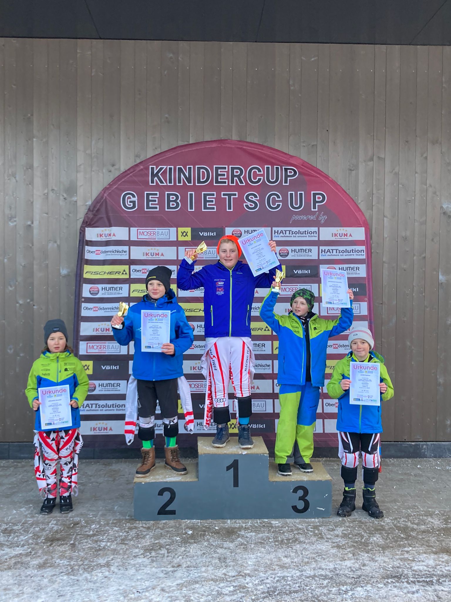Ski-Mittelschüler lehren der Konkurrenz das Fürchten